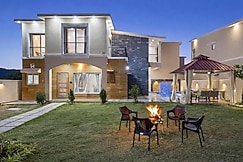 ELIVAAS Casa Meraki 3 BHK Villa with Pvt pool & Gazebo, Udaipur