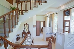 Mansaayan Villas Kasauli | 3BHK Villa-Private Pool & Treehouse | Aurella Hospitality, Solan