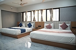 Hotel Harmony Inn, Gandhinagar