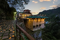 Tripli Hotels Royal Spring, Vikasnagar