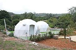 The Harmony Hills Resort, Kolad