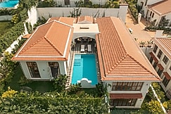 LohonoStays Villa Amora B, Goa