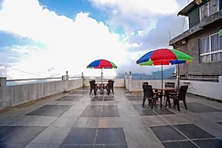 DIXIT HOMESTAAY & HOSTEL, Darjeeling