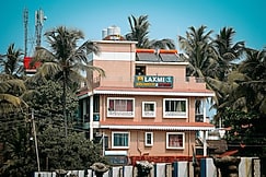 Laxmi beach homestay and restaurant, Malvan