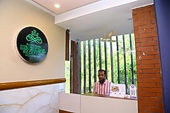 Raj Hussain Landmark Hotel, Mayiladuthurai