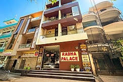 Radha Palace Vrindavan, Vrindavan