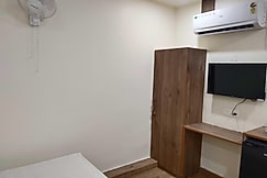 Hotel O B&B Guest House, Kolkata