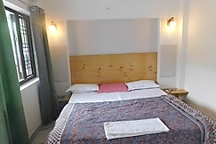 Robbers Cave BLESSING HOMESTAY, Dehradun