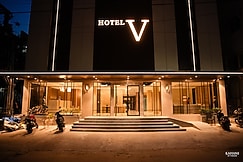 Hotel V Kondapur, Hyderabad