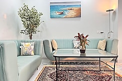 Luxury 3BHK Suite in Hyderabad Fully Furnished & Equipped- Near City Centre & IT Hubs, Kalwakurthy