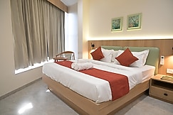 Bhavani Hotel, Dahod