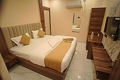 Durgesh Inn Hotel And Banquet, Varanasi