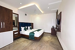 Cosmos Lite Hotel - Vijay Nagar, Indore