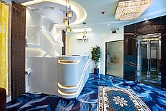 Brown Inn Luxury Hotel, Near US Consulate, BKC, Mumbai