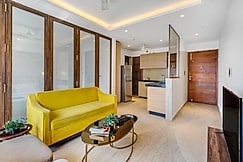 OV Premium Studio Apartment near BKC by SquareOne Stays, Mumbai
