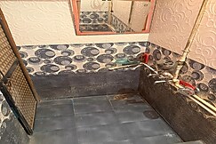 Veera Homestay, Chimur