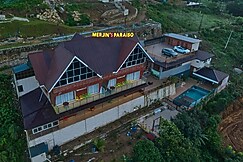 Merjins Paraiso, Pala