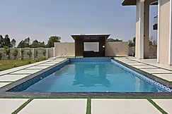 De Falcon Villa, Durg