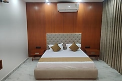 The Royal Residency, Solan