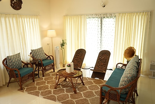 Vayavia Whitehouse |Where Comfort Feel Like Home