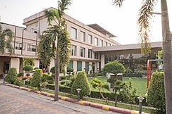 Sanzha Chulha Hotel, Varanasi