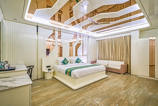 Treebo Premium Royal Gold Palace