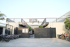 Era Cafeotel, Sonipat