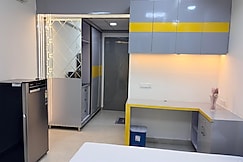 Falco Room, Muradnagar