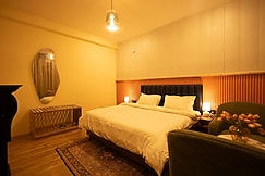 Hobknob - Stay | Cafe | Experience, Lahaul