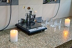 Mad Monkeys |Entire 1BHK Fully Furnished Apartment, Noida