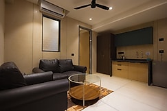 Nirrtul Platinum 1 BHK Apartment Cozy Quite, Surat