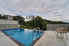 Treebo Belita Resort Munnar With Infinity Pool, Munnar