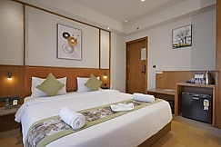 Hotel The Panorama, Ahmedabad
