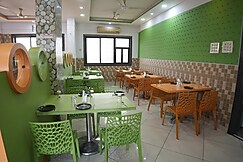 HOTEL HIGHWAY INN, Gandhidham