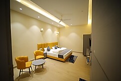 Hotel Vantara, Karnal