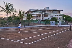 SaffronStays Grevayu, Nashik