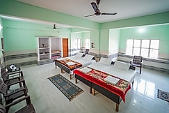 Mumukshu Bhawan | Assi Ghat, Varanasi