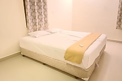 Chandra guest House, Mahabalipuram