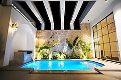 Villa Ubud Jalandhar   A tropical pool retreat, Phagwara