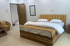 Hotel Krishna & Restaurant, Sahebganj