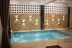 Aadvik Luxury Farm Resort, Heggadadevankote