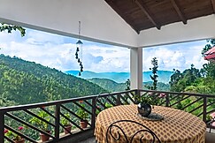 Katie's Abode | Boutique 5BR Mountain Cottage, Bhowali