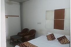 Night stay inn, Hisar