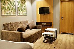 Hide Away Villa - 3BHK Private Villa with Swimming Pool, Indore