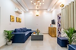 Homlee White House 2BHK Parking Max Hospital Saket, Delhi