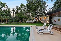 Le Jardin - Private Pool Villa near Kochi, Kerala, Kothamangalam