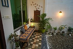 Savastays guru heritage Triveni ghat, Rishikesh
