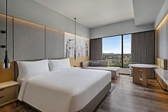 Courtyard by Marriott Ghaziabad, Ghaziabad