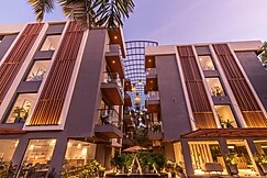 Sibaya Courtyard By Stone Wood Premier, Goa