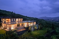 SaffronStays La Vida Loca, Lonavala